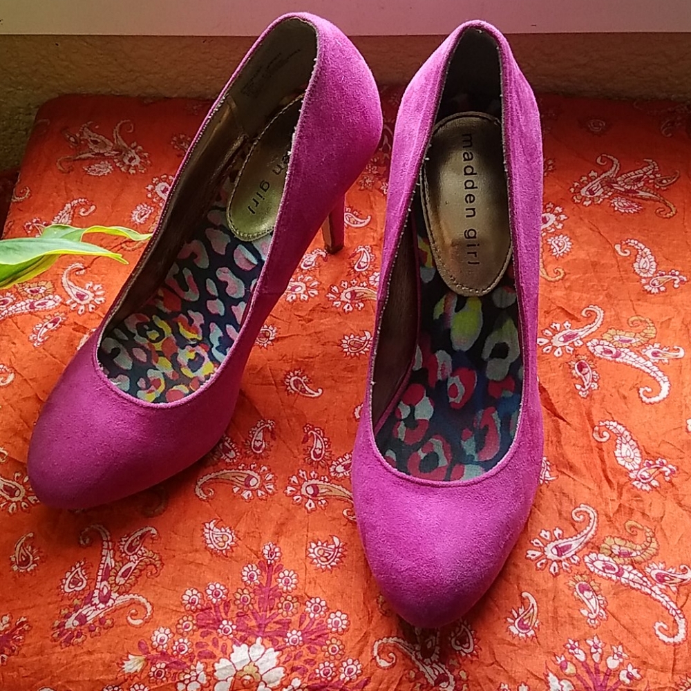 Madden Girl pink heeled pump